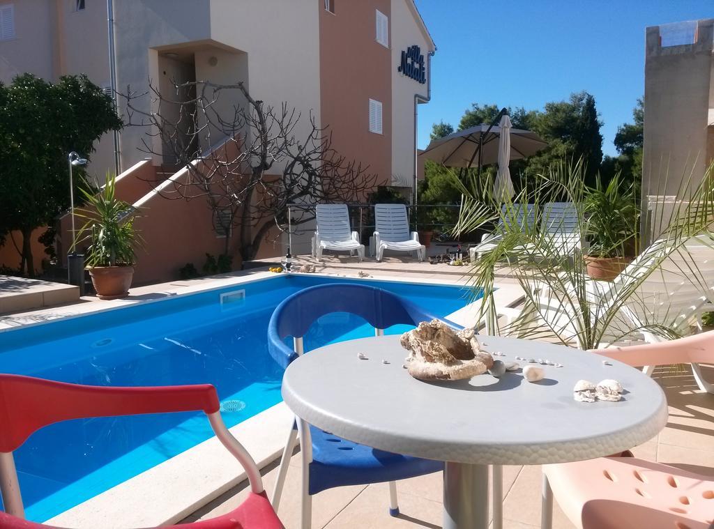 Apartments Villa Natali - Heating Pool Trogir Exterior foto